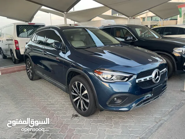 Mercedes Benz GLA 250 - 2023 - 24,000km