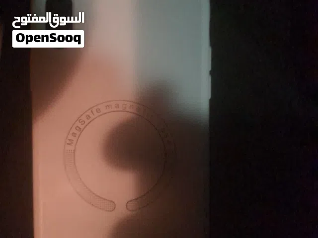 جهاز ايفون وكاله ماشاء الله عليه كلشي فيوا شغال بس باك الفكر مكسور