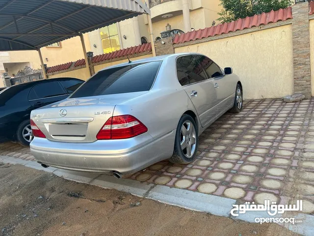 Lexus LS430