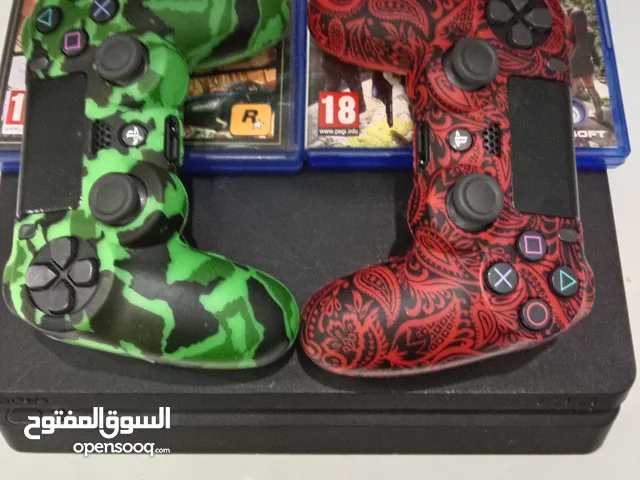 PlayStation 4 PlayStation for sale in Al Dakhiliya