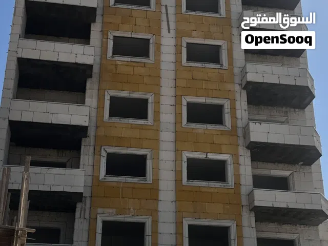 شقه للبيع في السلط موقع مميز