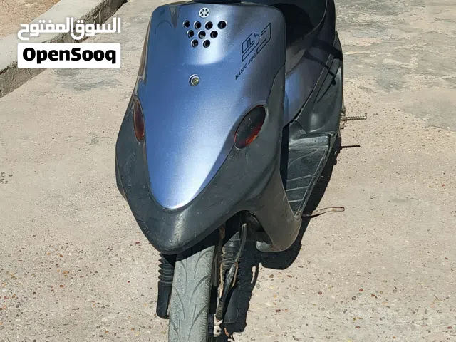 دراجة تسع زروف للبيع كلش نضيفه