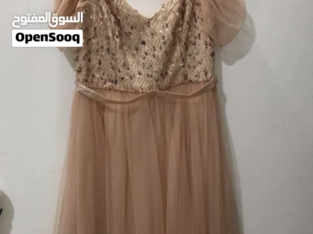 فساتين جميلة