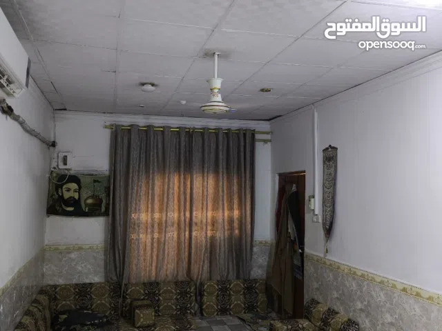 180 m2 More than 6 bedrooms Villa for Sale in Basra Abu Al-Khaseeb