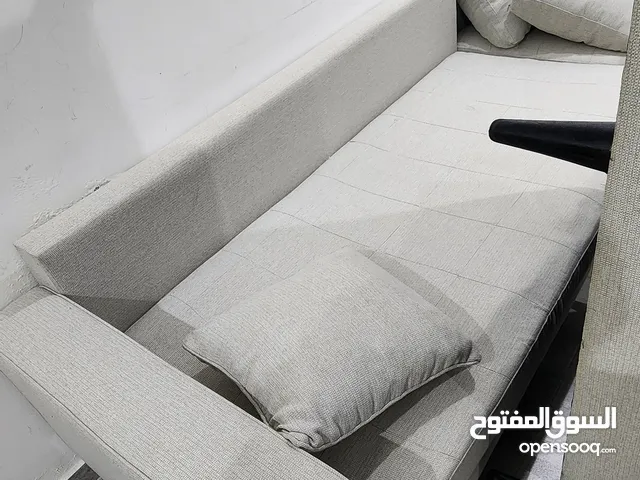 Sofa new urgent buyers required in salmiya