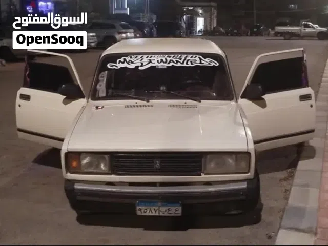 1995 لادا اخرى