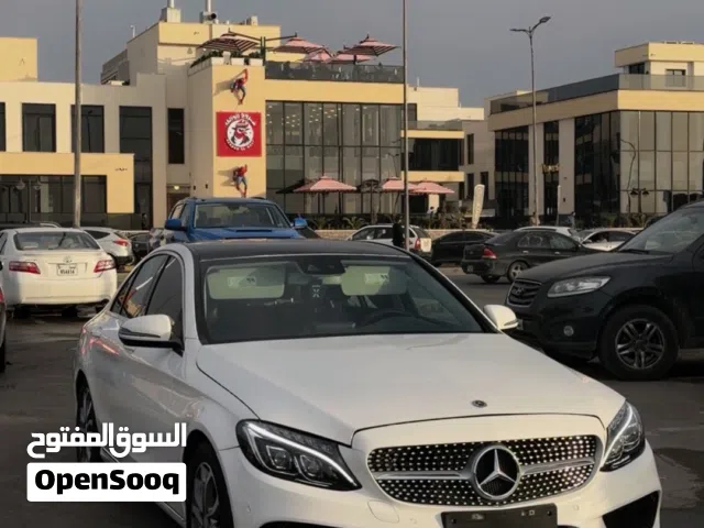 2017 مرسيدس بنز الفئة-C C 300