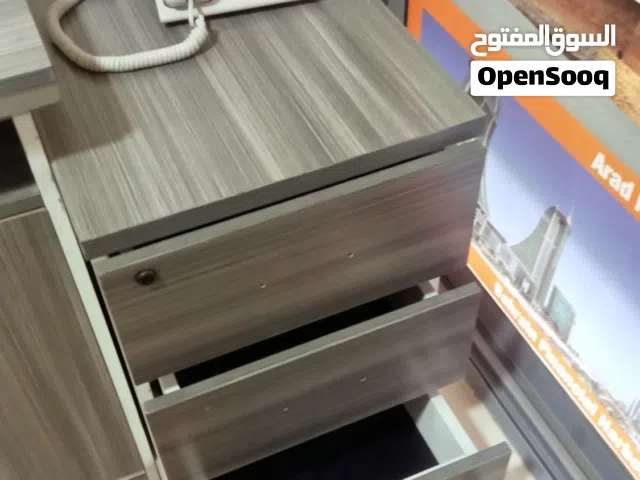 طقم مكتب رصاصي راقي للبيع