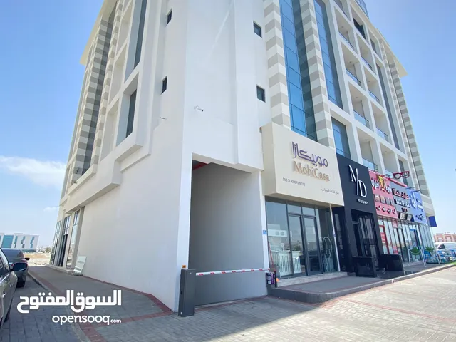 محل للإيجار بجانب مسقط مول بالمعبيلة موقع مميز جدا واجهة زجاجية بالكامل