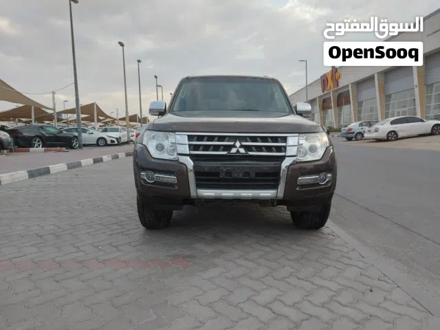 2017 Mitsubishi Pajero GLX