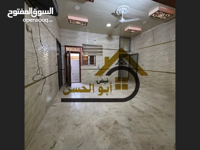 300 m2 More than 6 bedrooms Townhouse for Rent in Basra Jaza'ir