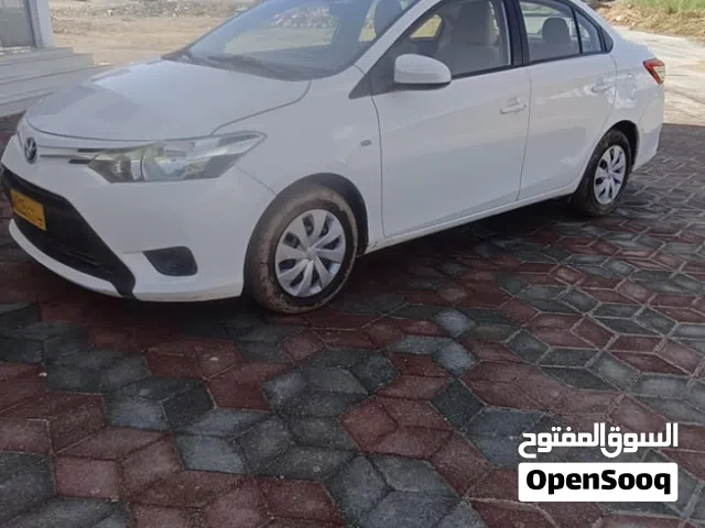 تويوتا ياريس 2015 جير أوتوماتيك TOYOTA YARIS 2015