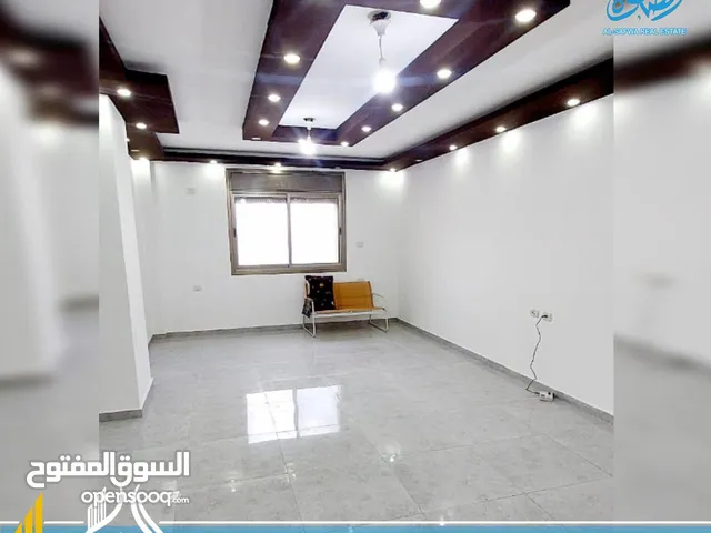 145 m2 3 Bedrooms Apartments for Sale in Ramallah and Al-Bireh Ein Munjid