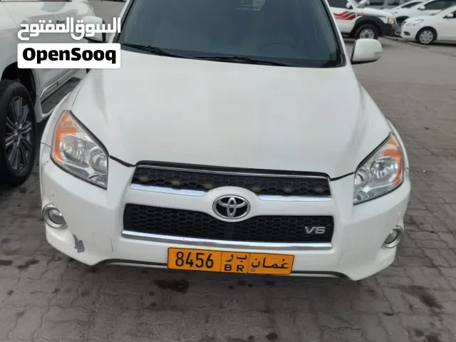 OMAN CAR TOYOTA RAV 4 FULLY AUTOMATIC EXCELLENT CONDITION, 4 x 4, Push button start