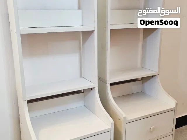 كومدي سرير عدد 2 للبيع