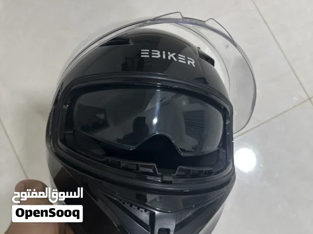 خوذه دراجه ناريه