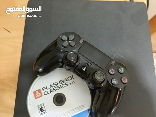 بلايستيشن 4للبيع السعر 150معاه لعبتين