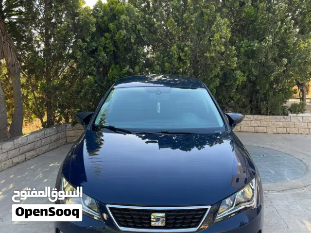2017 سيات ليون Standard
