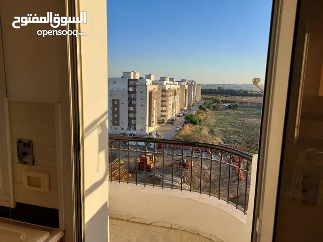شقة مفروشة جيدا في العوينة 3د على لاك2