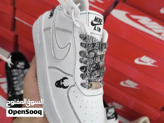 أحذية براندات ماركات