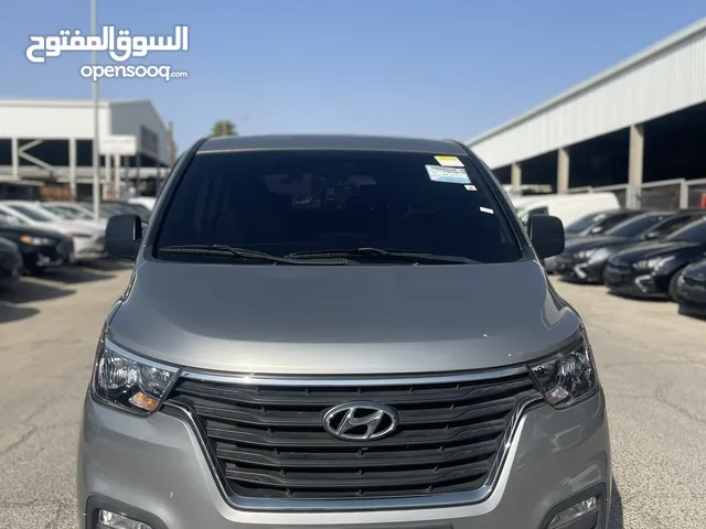 Used Hyundai H1 in Zarqa