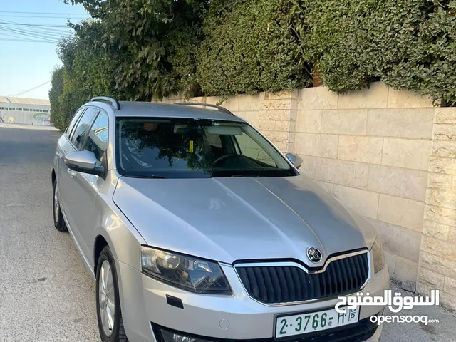 سكودا اوكتافيا اتومات