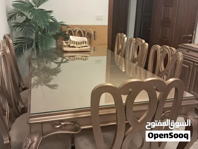 غرفه سفره كامله تفصيل بحاله الوكاله للبيع المستعجل