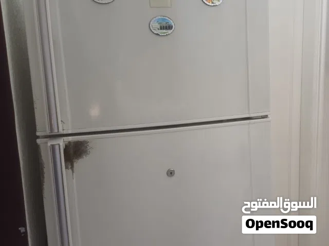 ثلاجة شارب أصلية 344 لتر مستعملة بحالة جديدة