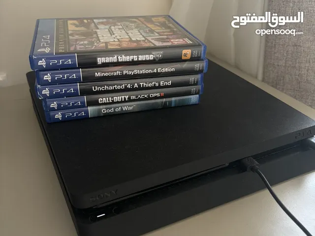 Ps4 للبيع جديده و ماتشكي من شي "بدون الشاشة"