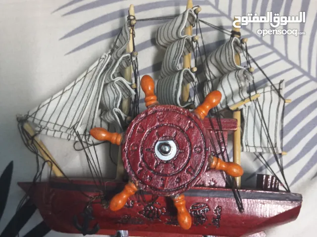 للبيع: مجسم سفينة خشبي قديم For Sale: Antique Wooden Ship Model