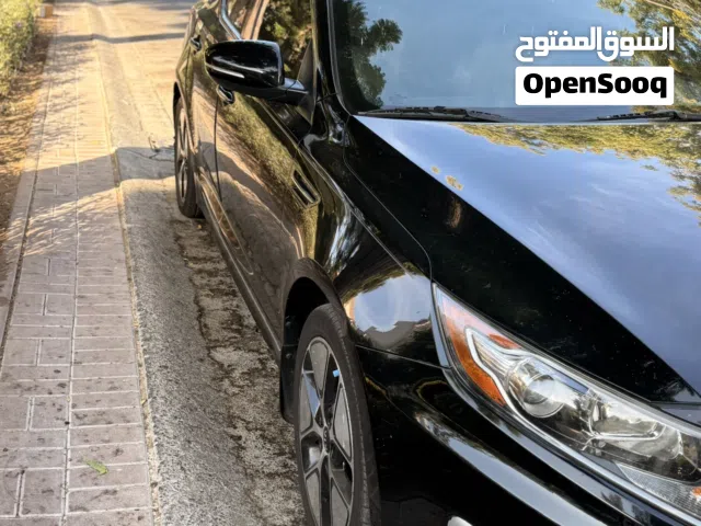 Kia Optima hybrid full option 2012