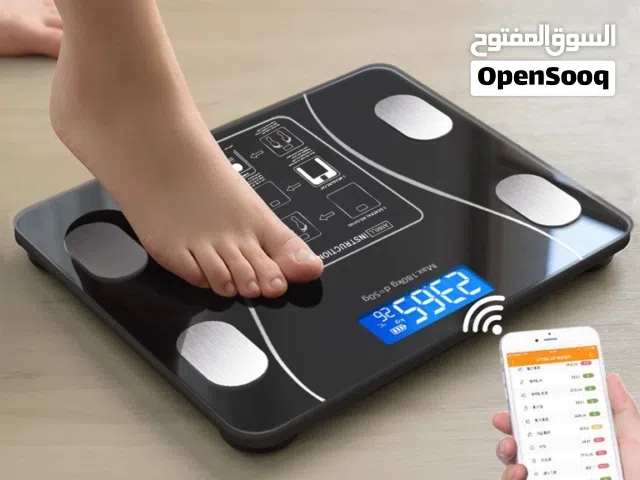 ميزان ذكي أنيق يقيس الوزن والدهون والسوائل بكل دقة! يتصل بالتطبيق لتتبع جسمك مع مرور الوقت