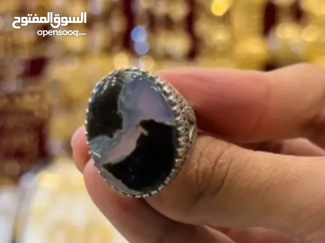 اغلى خاتم في اليمن خاتم فضة عقيق رقم1 مصور على مضيق باب المندب فضيات ابو راكان المشرقي
