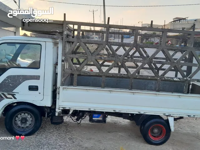 Box Kia 1999 in Ajloun