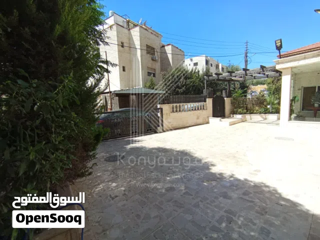 396 m2 More than 6 bedrooms Apartments for Sale in Amman Al Gardens
