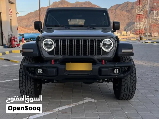 جيب فئة السبورت .