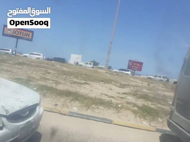 مطلوب لوادجوو للاجار او ارض فضاء في موقع جيد لغرض عمل غسيل سيارات