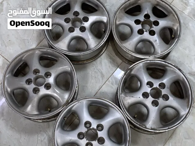 لكزز 300 رنجة تنظف وما علي من كلام ما في النفضة ما فيني شي