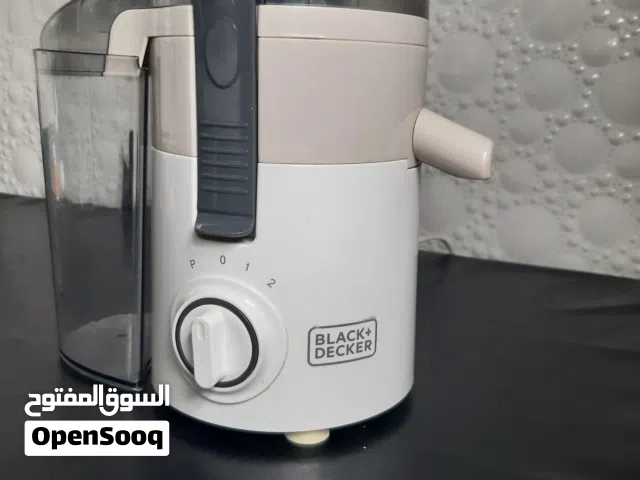 عصارة فواكة وجزر كبس من بلاك انديكر الامريكية