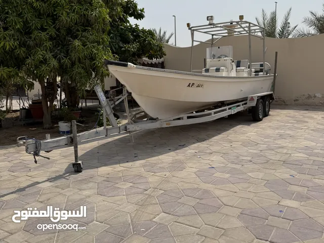 قارب رنر 25 قدم للبيع بحاله جيده جدا