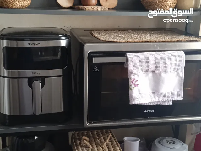 خزانة للمنزل او المطبخ