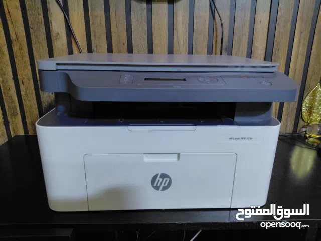 طابعه hp laser mfp 135a للبيع مستعمل خفيف جدا