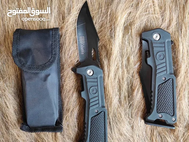 الموس الانيق الاسود