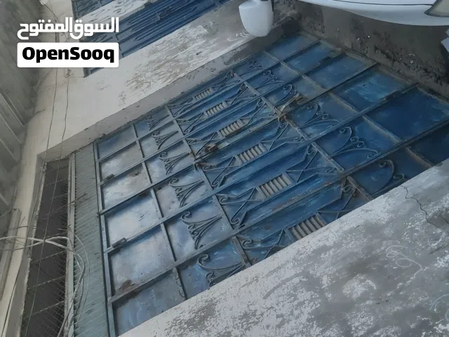 ابواب حديد محلات مستعمل نظيف مع الفيارات