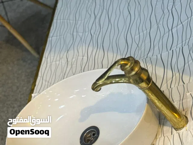 مغسلة / كرسي ( بدكير )