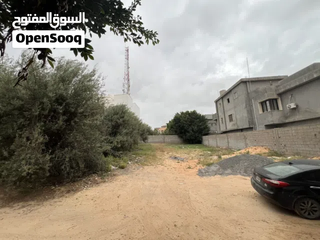 ارض للبيع عين زاره 5 شوارع