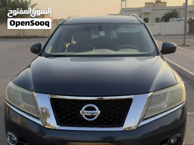 Expatriate driven Nissan pathfinder for sale