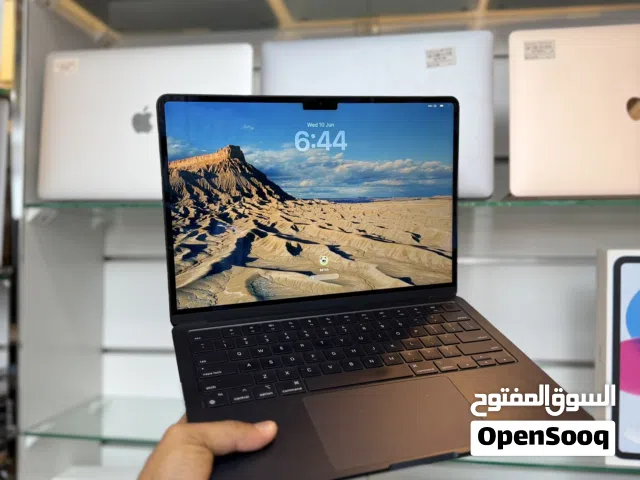 Apple MacBook M2, 512Gb 8GB 95% Battery Health Clean Fantastic New Condition