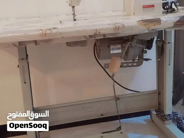 مكينة خياطة