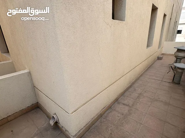 300 m2 4 Bedrooms Apartments for Rent in Mubarak Al-Kabeer Al Masayel